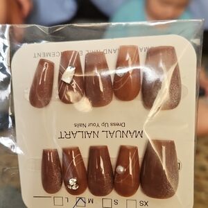 Brown Press-On Nails with Rhinestones